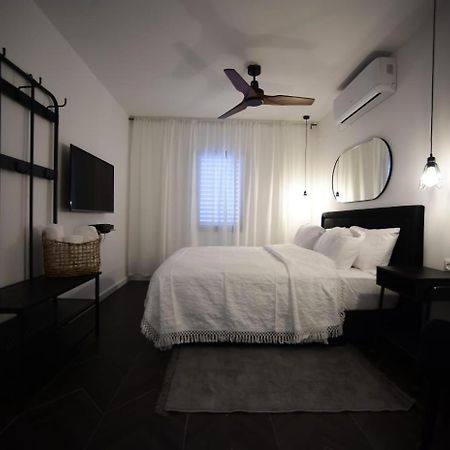 Z-32 Luxury Boutique Apartment Eilat Bagian luar foto