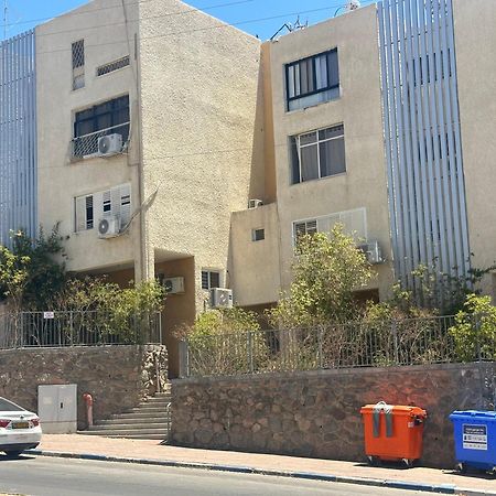 Z-32 Luxury Boutique Apartment Eilat Bagian luar foto