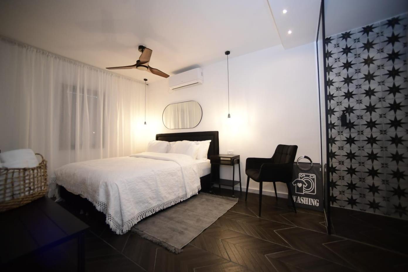 Z-32 Luxury Boutique Apartment Eilat Bagian luar foto